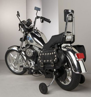 Illustration for article titled Brat Bike Looks Like a Harley